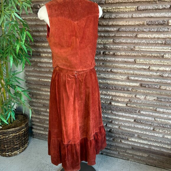 Carla Vintage 70s 80s Cowgirl Festival Rust Suede Vest and Full Skirt READ - Picture 8 of 14